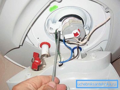 Repair of ariston water heaters requires certain knowledge and skills in the field of electricity Repair of ariston water heaters requires certain knowledge and skills in the field of electricity