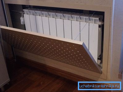 The grille must provide unimpeded access to the radiator