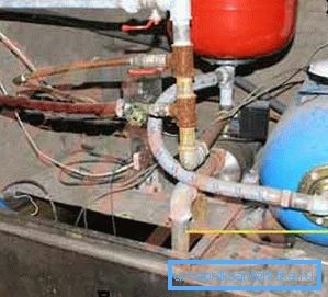 To solve the problem of how to de-iron water from a well, you can solve it and create a system with your own hands (see the description in the text) To solve the problem of how to de-iron water from a well, you can solve it and create a system with your own hands (see the description in the text)