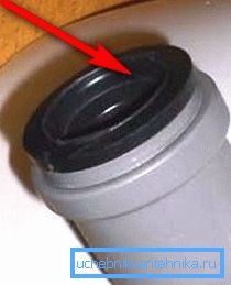 Rubber cuff for connection of drain