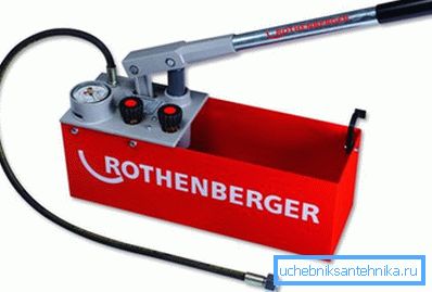 Hand tools for hydraulic pipe testing. Hand tools for hydraulic pipe testing.