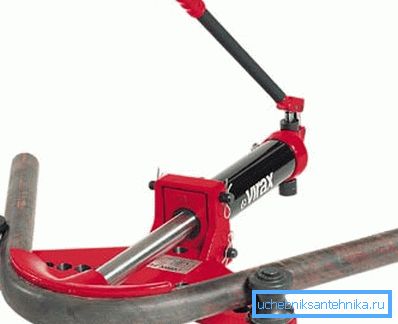 Manual machine for processing profile and round billets Manual machine for processing profile and round billets