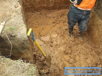Digging pit Digging pit