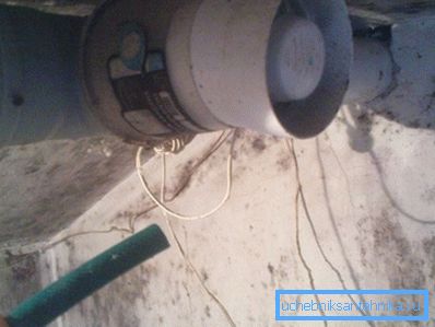 With the help of plastic pipes, mechanical ventilation is easily mounted in the barn with your own hands. With the help of plastic pipes, mechanical ventilation is easily mounted in the barn with your own hands.