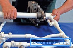 Assembly is more convenient to produce in blocks. A photo Assembly is more convenient to produce in blocks. A photo