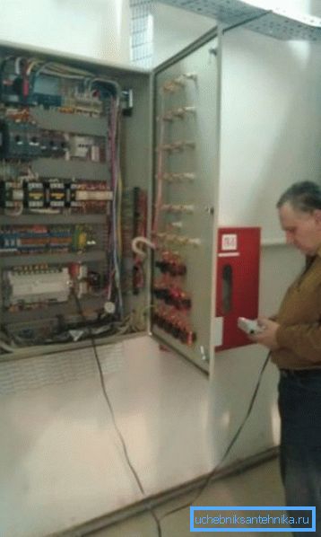 Guard with control switches
