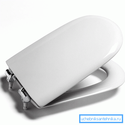 Microlift seats have traditional fasteners Microlift seats have traditional fasteners