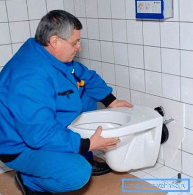 Silicone gasket is clearly visible on the photo. Silicone gasket is clearly visible on the photo.