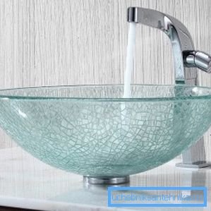 The surface-type system is practically a bowl or bowl on which the water flows. The surface-type system is practically a bowl or bowl on which the water flows.