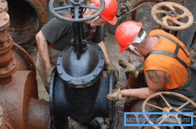 Discharge of water from centralized networks is a mandatory annual event.