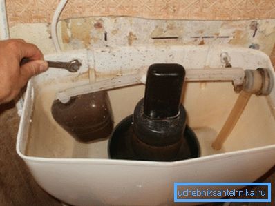 Drain tank has outlived its Drain tank has outlived its