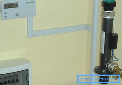 The picture allows you to estimate the size of the electrode boiler. The picture allows you to estimate the size of the electrode boiler.