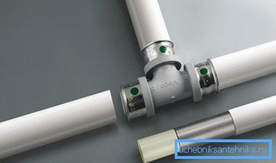 Plastic pipe docking Plastic pipe docking