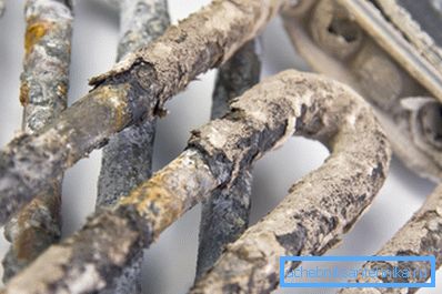 Hardness salts are deposited on the heating elements. Hardness salts are deposited on the heating elements.