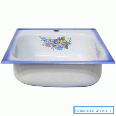 Modern version of the enameled sink. Modern version of the enameled sink.