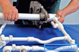 Spike pipes.