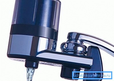 Special nozzle on the crane, which turns it into a full-fledged filtering device with the ability to switch to normal operation Special nozzle on the crane, which turns it into a full-fledged filtering device with the ability to switch to normal operation