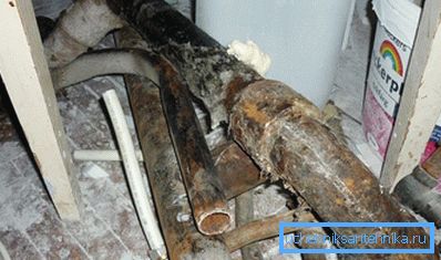 Old dismantled water system Old dismantled water system