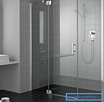 Glass shower enclosure Glass shower enclosure