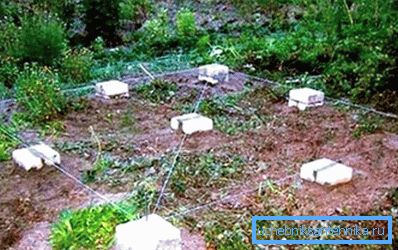 Column foundation for light architectural structures Column foundation for light architectural structures