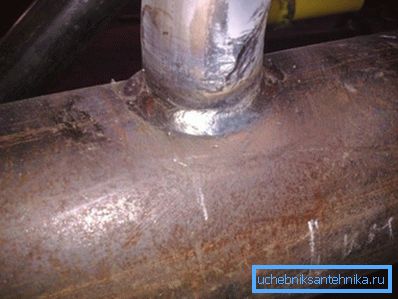Welding ensures tightness and reliability of the joint