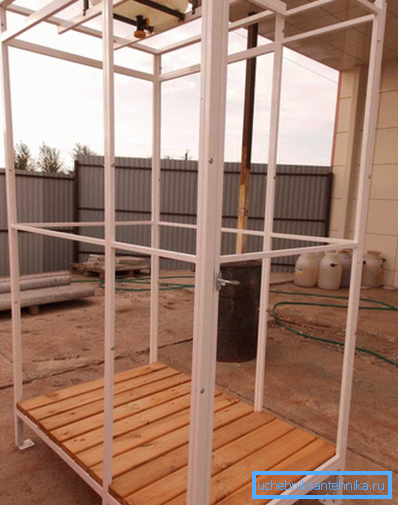 Welded frame made of steel tube. Welded frame made of steel tube.