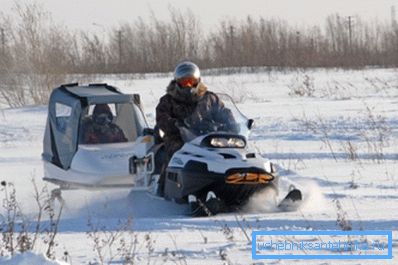 On top of the sleigh can be installed any design. On top of the sleigh can be installed any design.