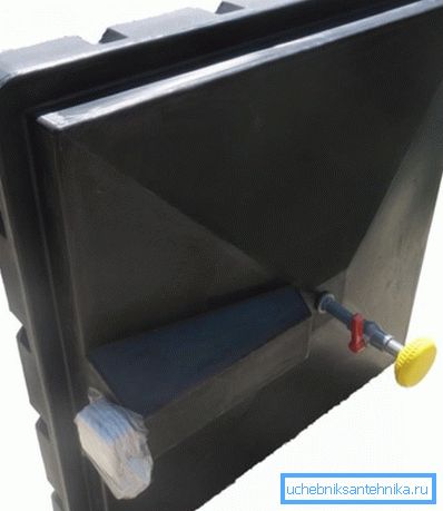 It looks like the products are heated. It looks like the products are heated.