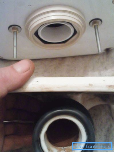 Flow cuff toilet bowl Flow cuff toilet bowl