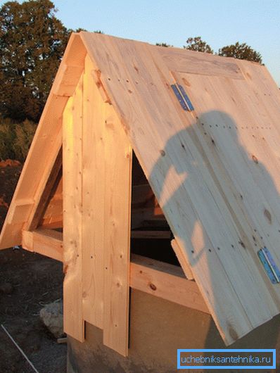 The ends are sheathed after the main flooring The ends are sheathed after the main flooring