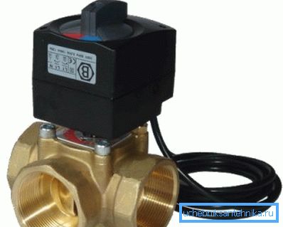 Tee with tap 3 4 with electric drive for heating Tee with tap 3 4 with electric drive for heating
