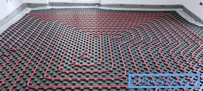 The pipes run under the entire floor, so the room warms up evenly.