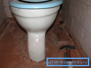 798 Many in the toilet still have toilets manufactured in the Soviet Union.