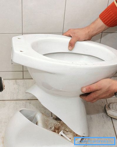 We remove the old plumbing fixture