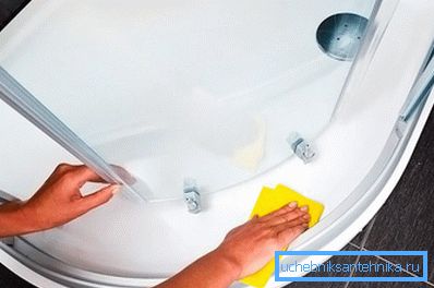 Care for acrylic surface Care for acrylic surface
