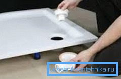 Install the drain valve. Install the drain valve.