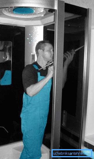 Installation of a shower cabin by experts will cost a lot Installation of a shower cabin by experts will cost a lot