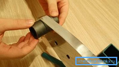 Installing nozzles before turning on the soldering iron Installing nozzles before turning on the soldering iron