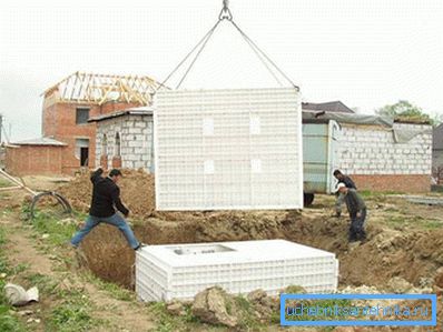 1151 Installation by crane septic tank Bioxy