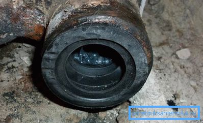 Installation of the sealing cuff