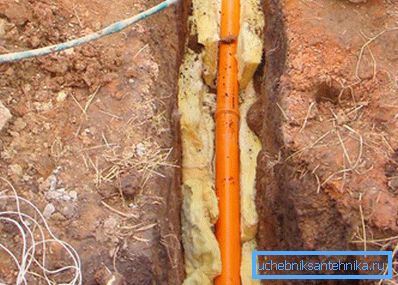 2764 Warming sewer pipes