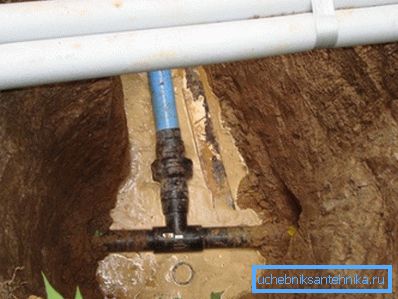 Disconnected pipes are easier to crash into, but not always possible.