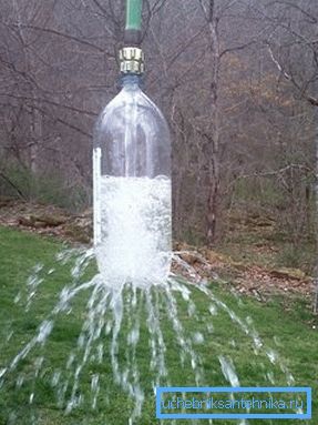 A version of the construction using a conventional plastic bottle A version of the construction using a conventional plastic bottle