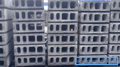 Reinforced concrete blocks in stock Reinforced concrete blocks in stock