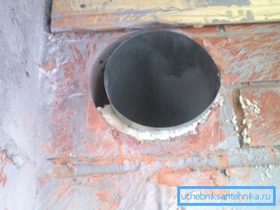 The ventilation channels are installed under the ceiling for one simple reason - the warm air is heavier than cold, so it sinks evenly to the floor The ventilation channels are installed under the ceiling for one simple reason - the warm air is heavier than cold, so it sinks evenly to the floor