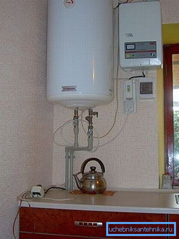 Instead of a bulky boiler, you can install the construction described in the article. Instead of a bulky boiler, you can install the construction described in the article.