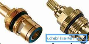 Externally, rubber and ceramic kranbuksy also differ