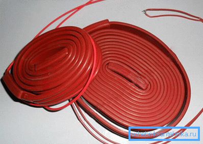 2786 Waterproof silicone in a skein