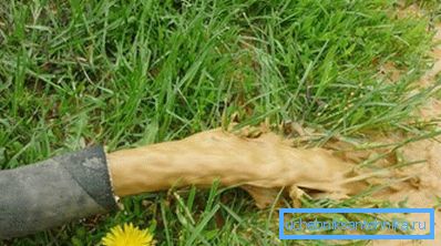 Water with clay and sand is drained Water with clay and sand is drained