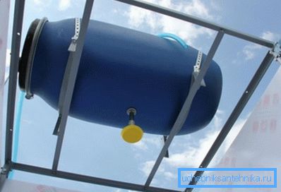 Water tank made of plastic barrels. Water tank made of plastic barrels.